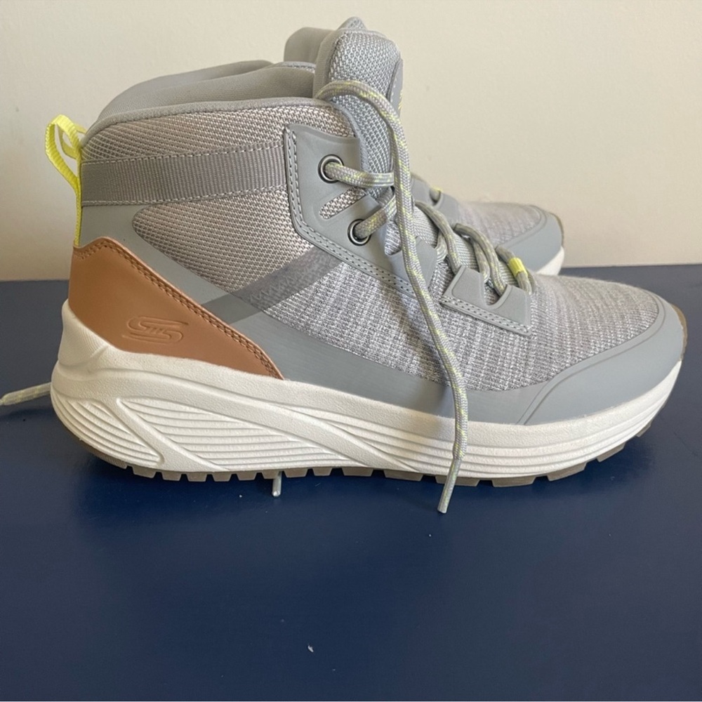 Skechers Light Gray and Brown High-Top Sneakers